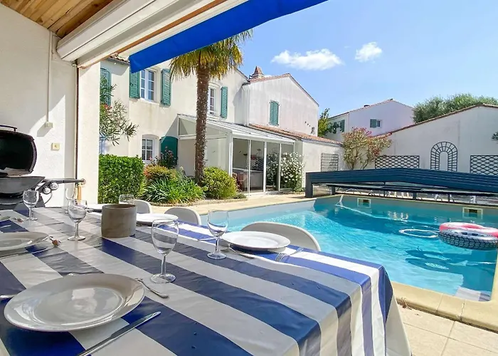 Villa Au Calme, Avec Piscine